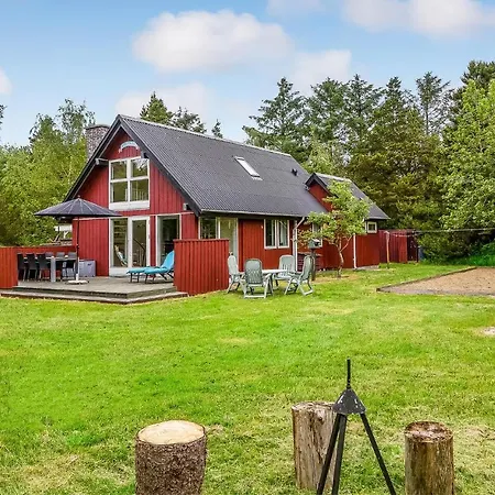 3 Bedroom Cozy In Vakantiehuis